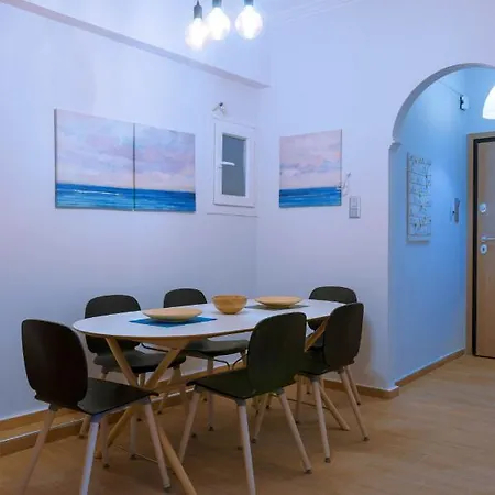 Adorable 2 Bedroom Close To Ancient Center Apartment